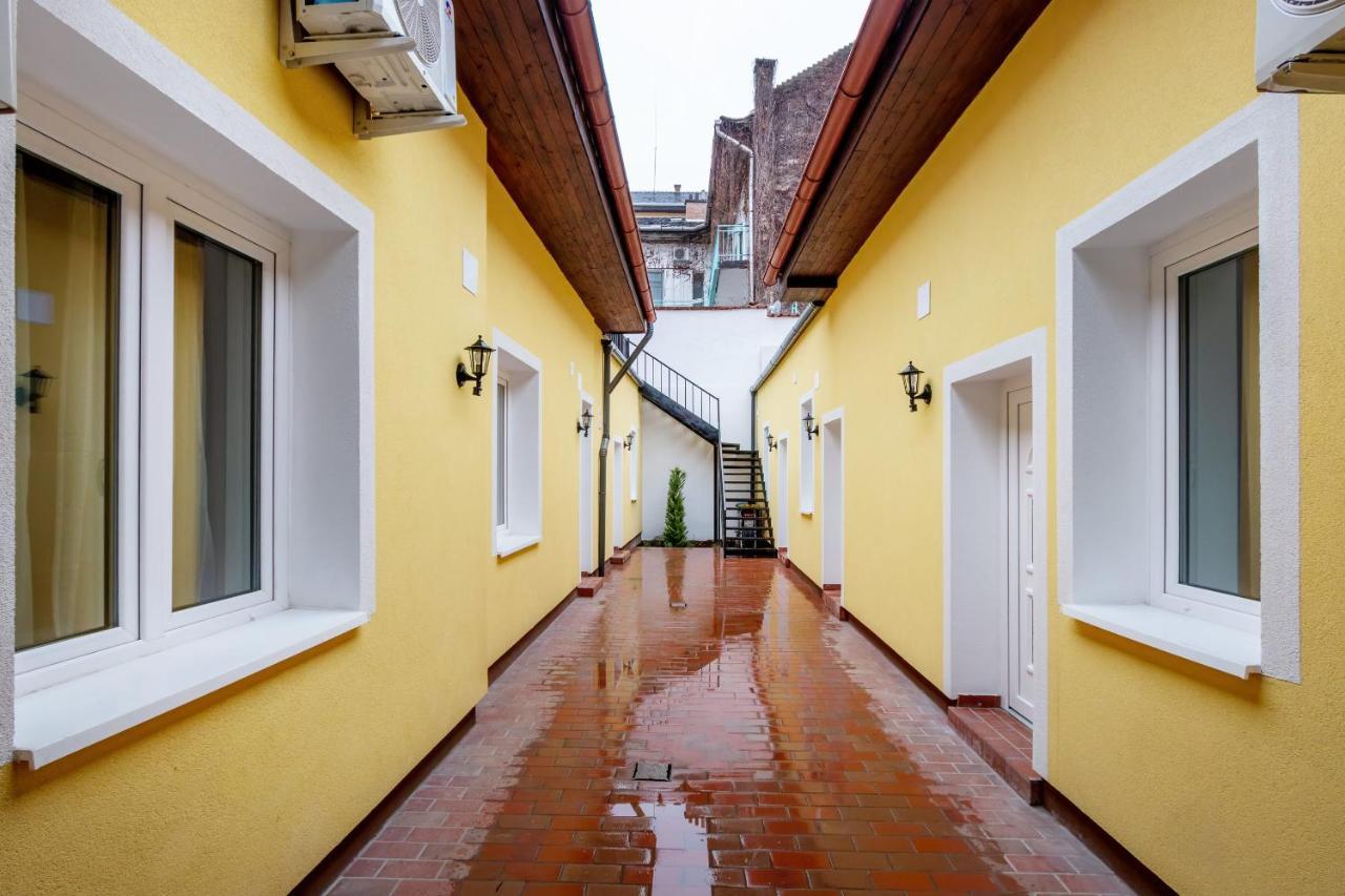 Modern Stay In Authentic Central Area Budapest Ngoại thất bức ảnh