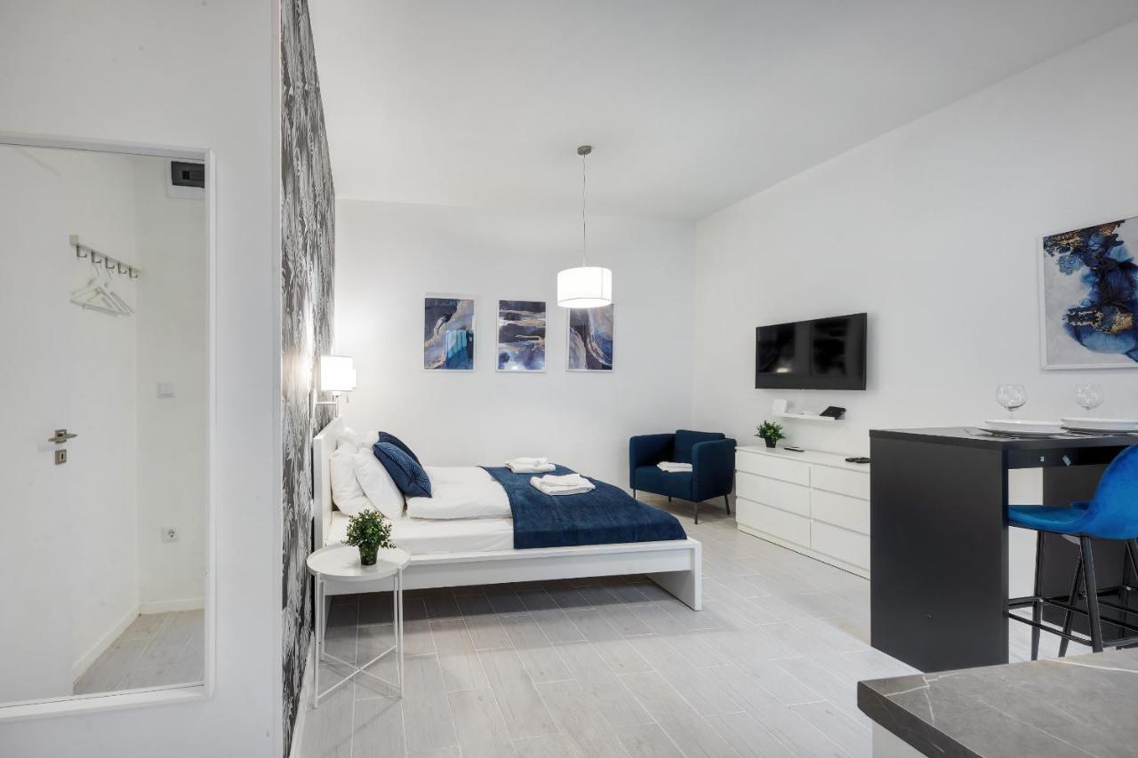 Modern Stay In Authentic Central Area Budapest Ngoại thất bức ảnh